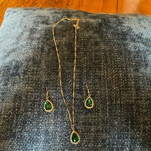 Necklace and earring set
